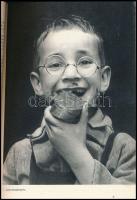 Escher Károly: Riportfényképezés. Fotókönyvtár 5. Bp., 1959, Műszaki Könyvkiadó. Fekete-fehér fotókk...