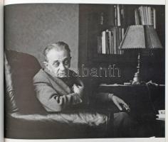 Molnár Edit 2 könyve: Előhívások. Bp., 1993, Kráter Műhely Egyesület. Fekete-fehér fotókkal illusztr...