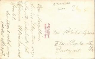 Giurgiu, Gyurgyevó, Gyurgyó; Centrul orasului, La Furnica / main square, shops. Foto Royal, photo (f...