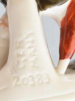 Esernyős fiú jelzett német porcelán figura. Kis kopással 10 cm