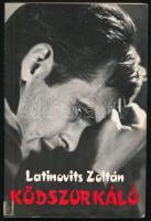 Latinovits Zoltán: Ködszurkáló. Bp., 1994, Háttér Kiadó. Második kiadás. Fekete-fehér fotókkal illusztrált. Kiadói papírkötés.