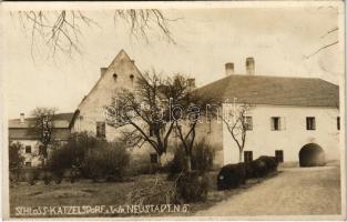 Katzelsdorf, Schloss bei Wiener Neustadt / castle. photo