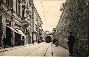 1914 Pola, Pula; Arsenalstrasse. Phot. Alois Beer, F.W. Schrinner + "K.U.K. KRIEGSMARINE S.M.S. RADETZKY"