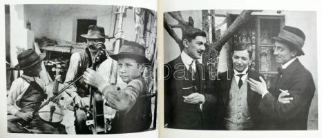 André Kertész Magyarországon. Szerk.: Bodnár János. Bp., 1984, Főfoto. Számos fekete-fehér fotóval. ...