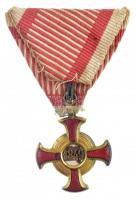 1869-1914. "Arany Érdemkereszt" aranyozott, zománcozott bronz kitüntetés "MAYERS SÖH ...