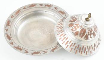 Bosnyák fedeles fém kínálótál vésett mintával, d: 18 cm