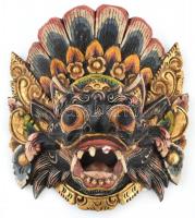 Festett fa keleti maszk, kis sérüléssel. 28 cm