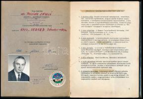 1984 Országos Kék-túra útvonala igazolófüzet, Magyar Természetbarát Szövetség, beragasztott fotókkal...