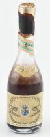 1967 Tokaji szamorodni édes vörösbor, mini üveg (0,1 l), bontatlan