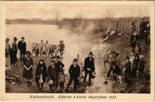 1927 Hajdúszoboszló, hőforrás a kitörés időpontjában 1925-ben, meztelen gyerekek. Petrányi Fotó (fl)