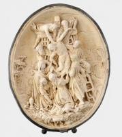 Rubens Krisztus levétele antik dombormű gipsz őrlemény, vékony ezüst keretben. Asztali dísz. 24 cm kitámasztóval