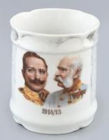 1914-1915 Ferenc Józsefet és Vilmos császárt ábrázoló porcelán bögre, jelzés nélkül, matricás, kopott, m: 9,5 cm