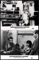 cca 1968 ,,Kétszemélyes ketrec című csehszlovák film szereplői és jelenetei, 13 db vintage produkciós filmfotó, ezüst zselatinos fotópapíron, a használatból eredő (esetleges) kisebb hibákkal, 18x24 cm