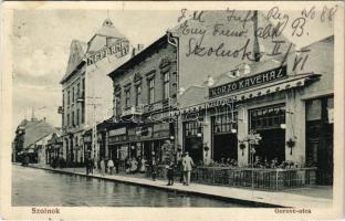 1915 Szolnok, Gorove utca, Népbank Takarékpénztár, Korzó kávéház, üzletek. Gettler József kiadása (EK)