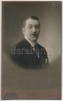 cca 1910 Budapest, Erdélyi Mór (1866-1934) császári és királyi udvari fényképész műtermében készült, keményhátú vintage fotó, 21,2x13,1 cm