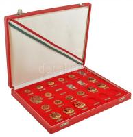 1949-1985. "Április 4-i díszszemle" 17xklf jelvény a katonai díszszemlékről + 3db "Ok...