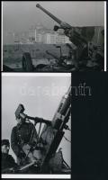 cca 1944 Légvédelmi üteg a Lánchíd pillérjére telepítve, Danassy Károly hagyatékából 2 db mai nagyítás, 10x15 cm