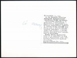 1964 április 9. Kodály Zoltán zeneszerző a szovjet nagykövettől vette át Hruscsov ajándékát, amely P...