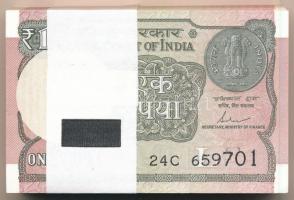 India 2017. 1R (100x) kötegelővel, sorszámkövetők T:I India 2017. 1 Rupee (100x) with wrapper, consecutive serials C:UNC Krause P#117