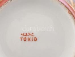 Japán mintás porcelán teás készlet. Hat személyes. Kézzel festett, jelzett, egy tányér ragasztott. 4...