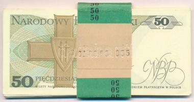 Lengyelország 1988. 50Zl (40x) eredeti kötegelővel, közte sorszámkövetők T:I,I- Poland 1988. 50 Zlot...