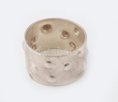 Ezüst (Ag) design gyűrű , jelzett, nettó: 5,7g m:55