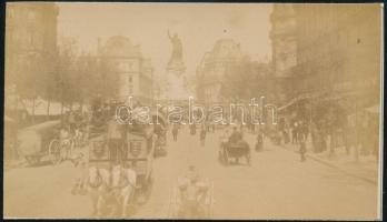cca 1890-1900 Párizs, utcakép a Köztársaság-emlékművel, fotó, 17x10 cm / Paris, street view with the Statue de la Republique, vintage photo