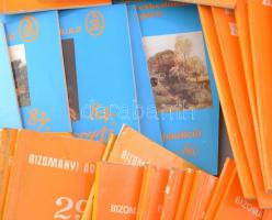 1970-1991 BÁV aukciós katalógusok, benne több duplummal is, részben leütési árakkal is, 69 szám, dup...