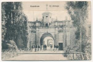 1914 Komárom, Komárnó; Új várkapu. Leporello belül vasútállomással, kikötővel / new castle gate. Leporello with railway station and ports