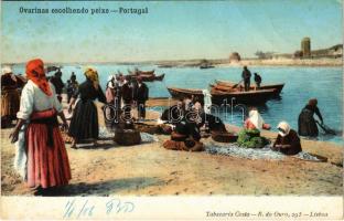 1906 Portugal. Ovarinas escolhendo peixe / Portuguese folklore, fish picking (fl)