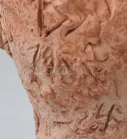 Benczédi Sándor (1912-1998): Sütő András író portréja. Terrakotta. Jelzett a hátoldalán. 17 cm