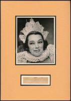 Bajor Gizi (1893-1951) színésznő autográf aláírása, eredeti fényképével, paszpartuban, teljes méret:...