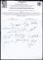 2015 Bp., meghívó a 9. Machos Ferenc Labdarúgó Utánpótlás Emléktornára, labdarúgók aláírásaival: Ihász Kálmán, Szentmihályi Antal, Gundel Takács Gábor sportriporter-újságíró, Lippai József, stb. (össz. 14 db aláírás)