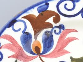 Láng és Mayer Városlőd. Kerámia fali tányér készlet. 6+1 darabos. Jelzett, kézzel festett, d: 31cm, ...