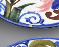 Láng és Mayer Városlőd. Kerámia fali tányér készlet. 6+1 darabos. Jelzett, kézzel festett, d: 31cm, ...