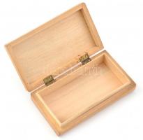 cca 1915 Fa névjegykártyatartó Szénásy Béla budapesti papírkereskedő fém plakettjével a tetején, szé...