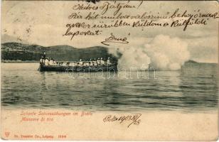 1903 K.u.k. Kriegsmarine Scharfe Schiessübungen im Boote / Manovre di tiro / Osztrák-magyar haditengerészet matrózai éleslövészeti gyakorlat közben egy csónakban / Austro-Hungarian Navy mariners during sharp shooting exercises in boat. Dr. Trenkler Co. (fa)