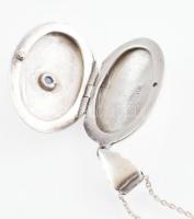 Ezüst(Ag) nyaklánc fényképtartó medállal, jelzett, h: 38 cm, bruttó: 5,7 g