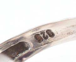 Ezüst(Ag) gyűrű szintetikus rubinnal, jelzett, méret: 56, bruttó: 9,8 g