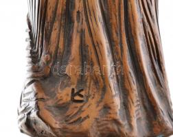 R. Kiss Lenke (1926 - ): Flóra. 1980 körül. Öntött, patinázott bronz, márvány talapzaton. Jelzett M:...