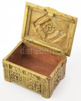 Régi réz oroszlános doboz, 15x11 cm