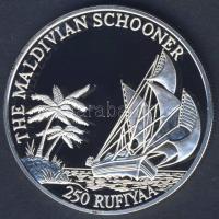 Maldív-szigetek 1990. 250R Ag "Maldív szkúner" T:PP Csak 15.000db!