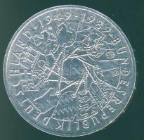 NSZK 1989. 10M Ag "40 éves az NSZK" T:BU