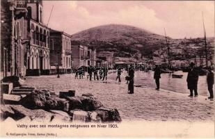 Vathy (Samos), avec ses montagnes neigeuses en hiver 1905 / general view with snowy mountains in the winter of 1905. C. Hadjigeorgiou Freres