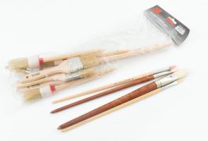 2 db Mukácsy és 2 db Hobbyművész ecset + Bristool 7 db-os ecsetkészlet, bontatlan.