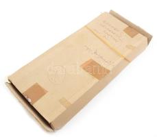 Barabás Márton (1952): Névkereső, 2001.
könyvtárgy, dobozban, jelzett. (a doboz is) 42 x 18,5 x 3,5...