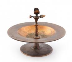 Muharos Lajos: Iparművész kínáló tálka. Réz, jelzés nélkül. d: 15 cm