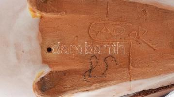 Gádor István (1891-1984): Galamb. Kézzel festett, jelzett, hibátlan. Picasso stílusában festve. 18x1...