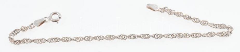 Ezüst(Ag) walles karkötő, jelzett, h: 18 cm, nettó: 1,8 g