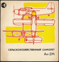 cca 1960-1970 Antonov An-2 és An-2M szovjet mezőgazdasági repülőgépek, orosz nyelvű, képes ismertető prospektus